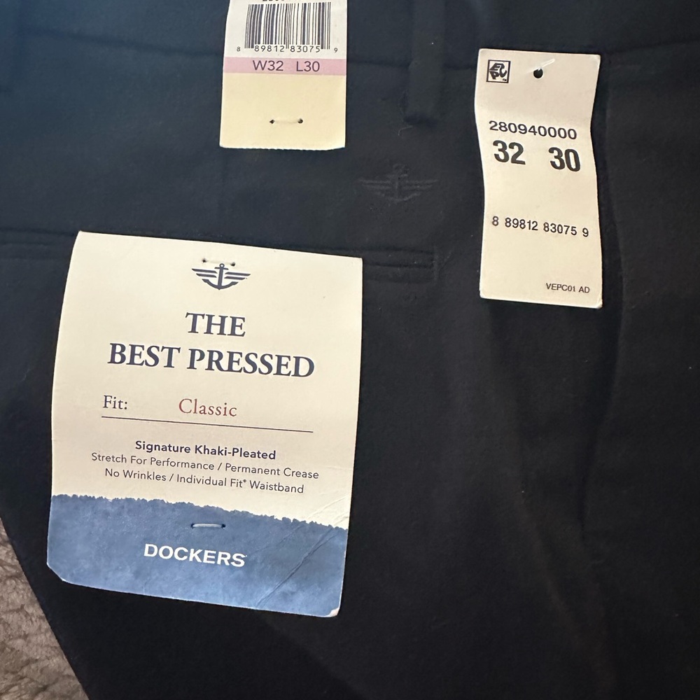Men’s dockers